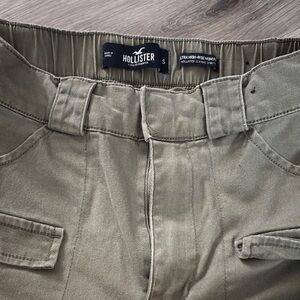 Hollister Olive Green High-Rise Pants
